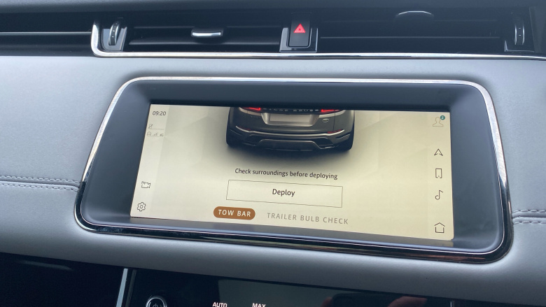 Land Rover Range Rover Evoque 1.5 P300e R-Dynamic SE 5dr Auto Hatchback